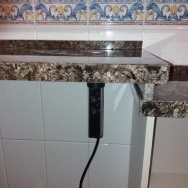 Enchufe Encimera Cocina Vertical Con Usb 11 4943A9Ad 302E 4Cea A968 62604D05F76B