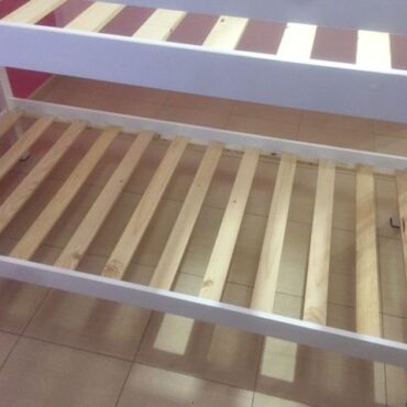 Litera Madera Lacada 12