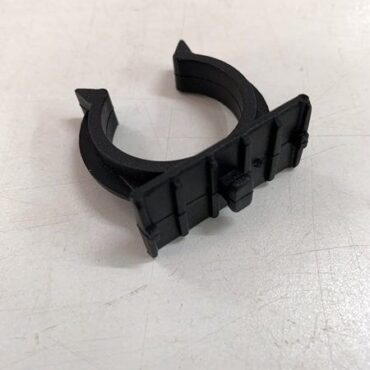 Pinza Para Zócalo Cocina 7 Pinza Para Zocalo 2 E1690821774547